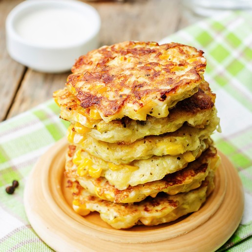 Crêpes aux oignons doux, maïs et cheddar