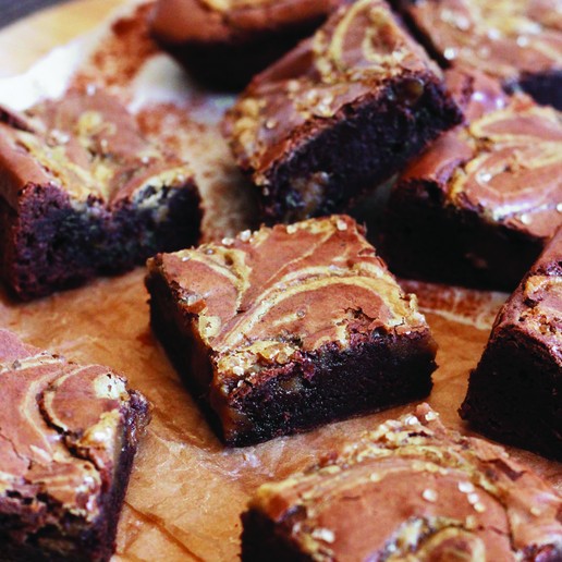 Brownies à l’érable, au beurre d’arachide et au fudge