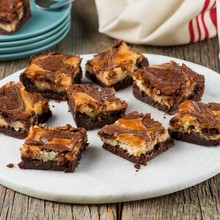 Gâteau au fromage et tourbillon de brownies